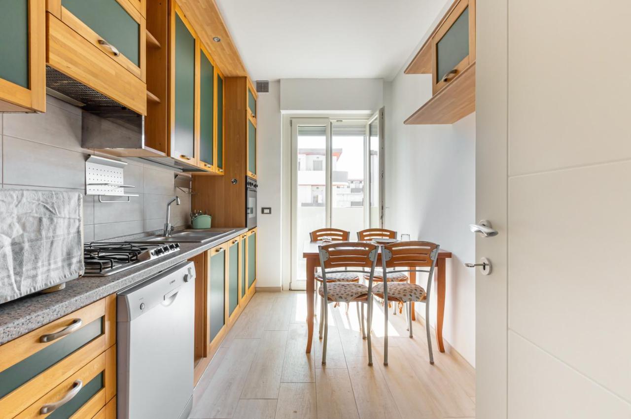Quartu Sant'Elena Roomy Flat With Private Parking! Exterior foto